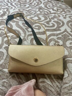Gold Crossbody/Belt bag - Unbranded